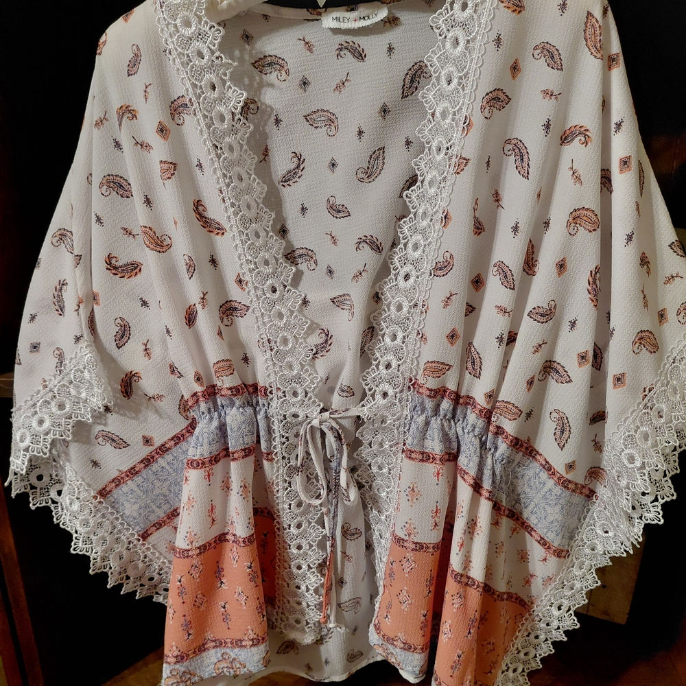 Miley & Molly LACEY  White and Orange Women's Cape Poncho